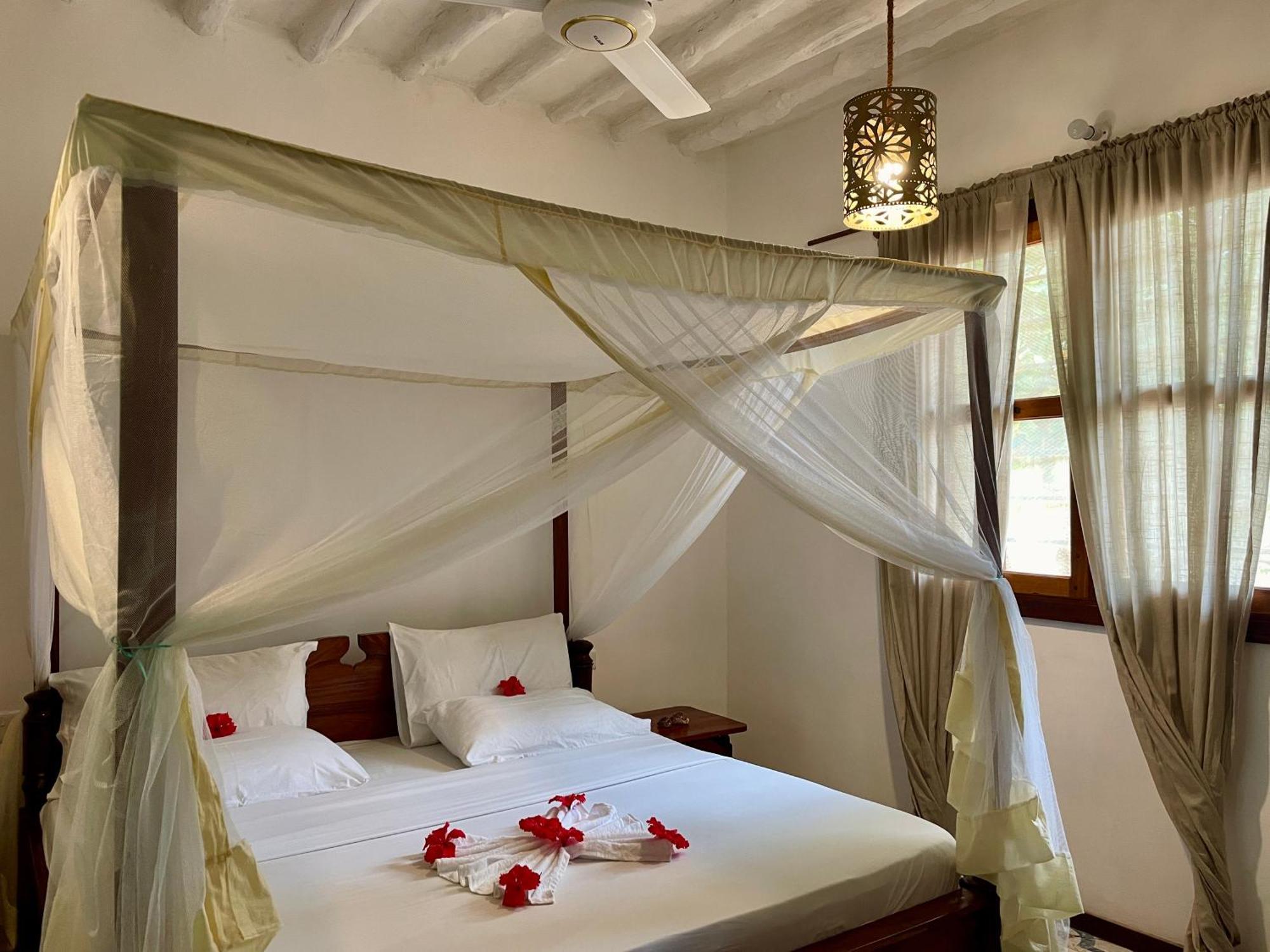 Villa Kipara - Private Beach & Pool Pwani Mchangani Eksteriør billede
