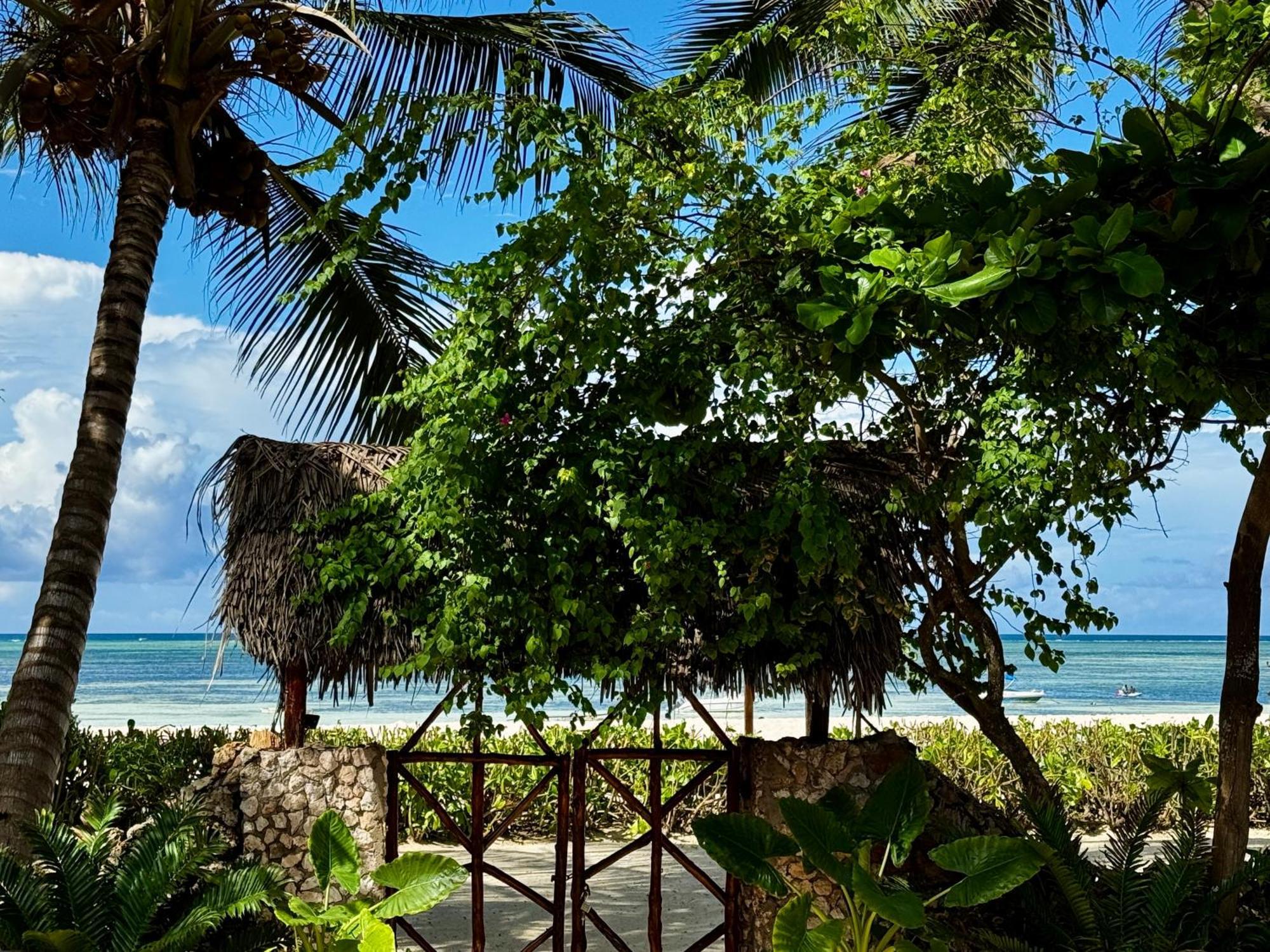 Villa Kipara - Private Beach & Pool Pwani Mchangani Eksteriør billede