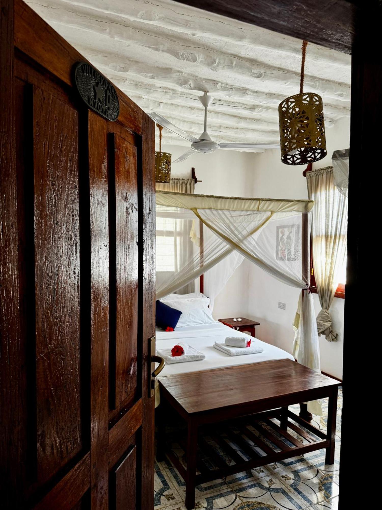 Villa Kipara - Private Beach & Pool Pwani Mchangani Eksteriør billede